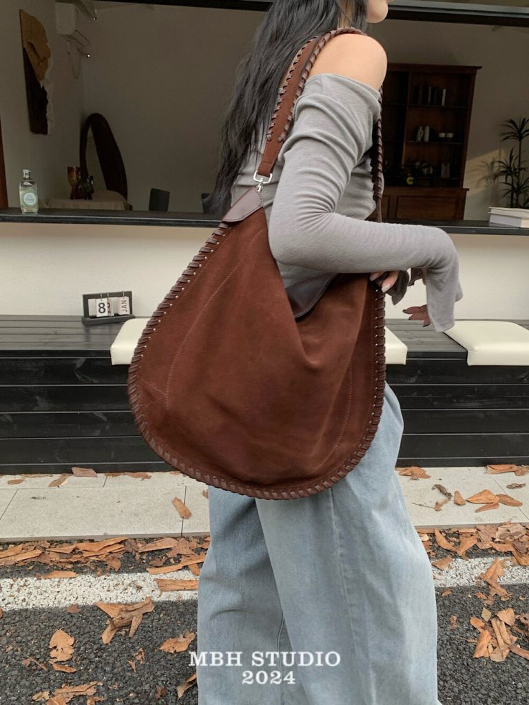 MBH Handwoven Suede Large Capacity Commuter Tote Shoulder Bag with Strap