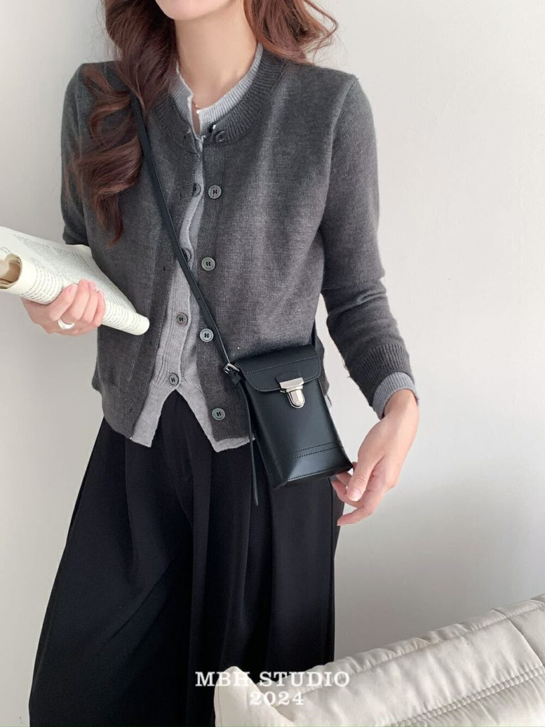MBH Vintage Mini Leather Crossbody Phone Bag